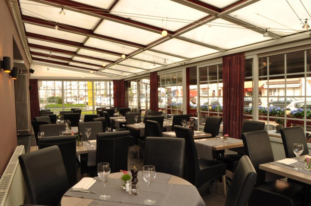 Hotel Moby Dick By Wp Hotels Blankenberge Exterior photo